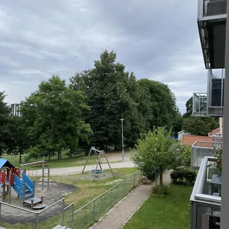 Sentrumsnær I Leilighet